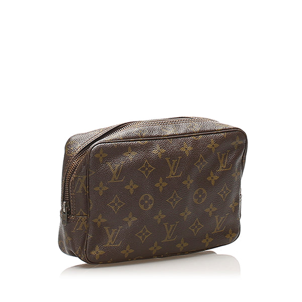 LOUIS VUITTON TROUSSE 28 CLUTCH BAG MONOGRAM ORIGINAL, Luxury