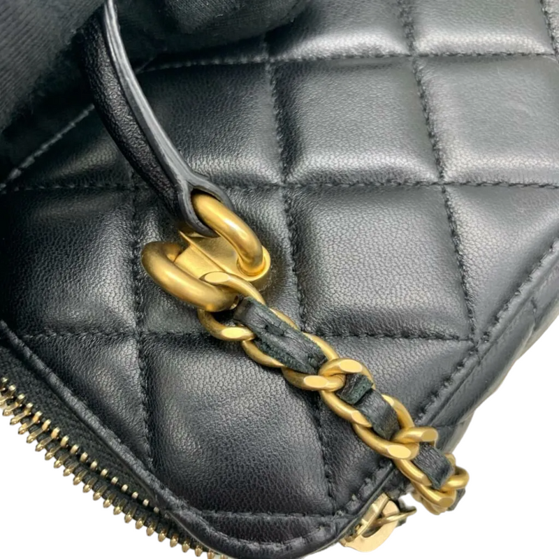 Lambskin Small Top Handle Vanity Case with Chain Black GHW