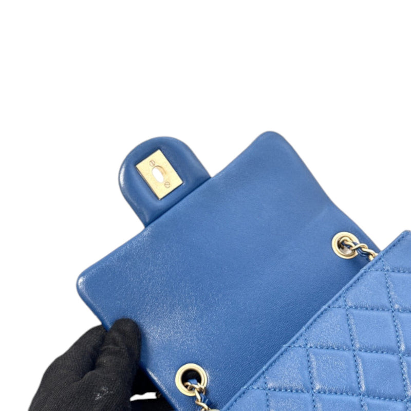 Pearl Crush Flap Mini Lambskin Quilted Blue GHW