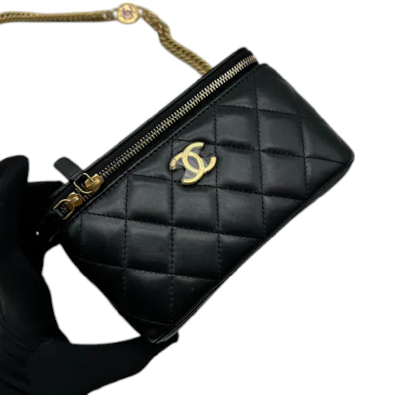 Vanity Case With Chain Lambskin Quilted Black GHW