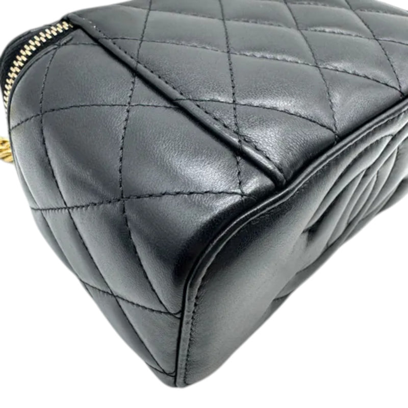 Vanity Case With Chain Lambskin Quilted Black GHW