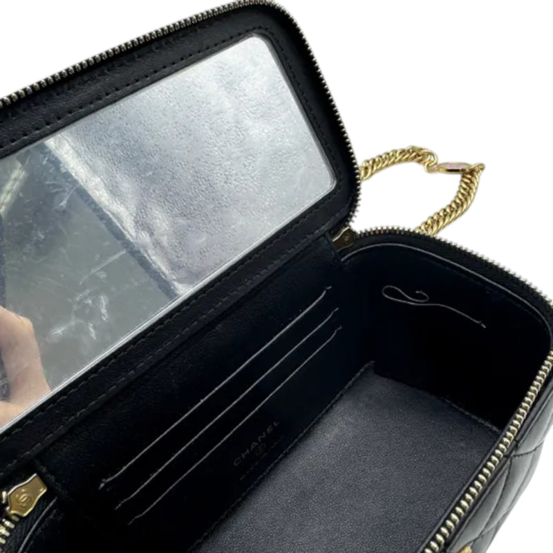 Vanity Case With Chain Lambskin Quilted Black GHW