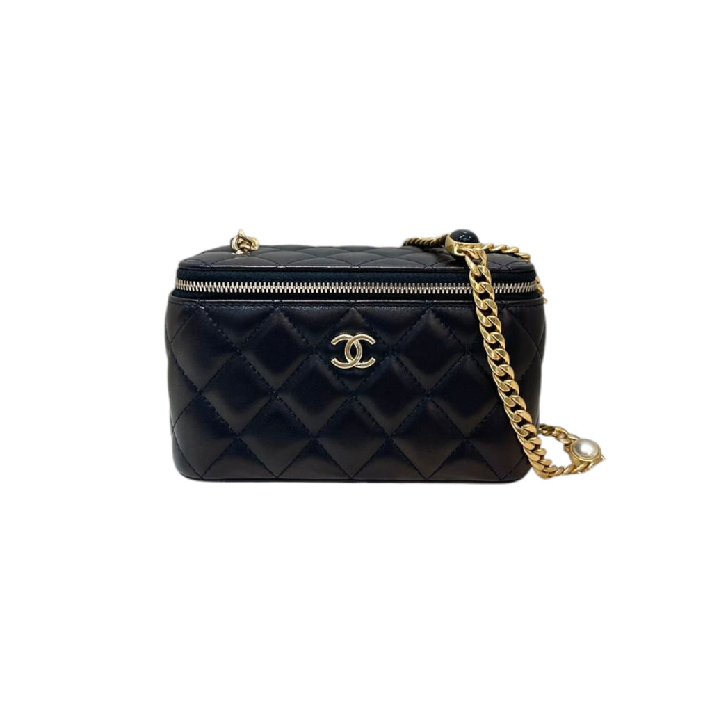 Vanity Case With Chain Lambskin Quilted Black GHW