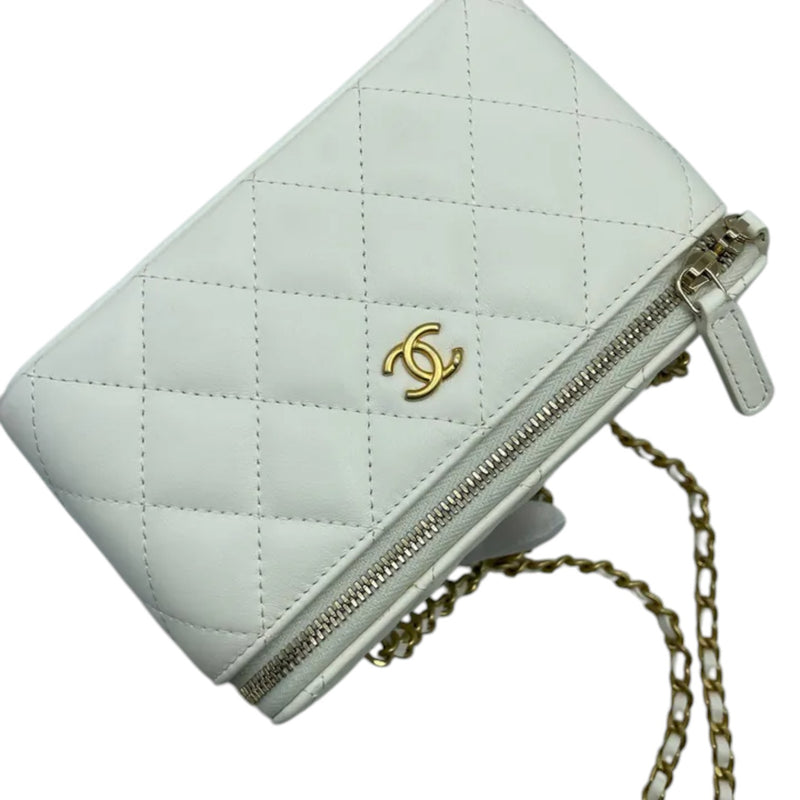 Vanity Case With Chain Pearl Crush Small Lambskin White GHW