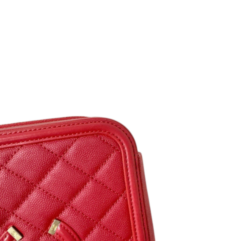 CC Filigree Vanity Case Medium Caviar Quilted Red GHW