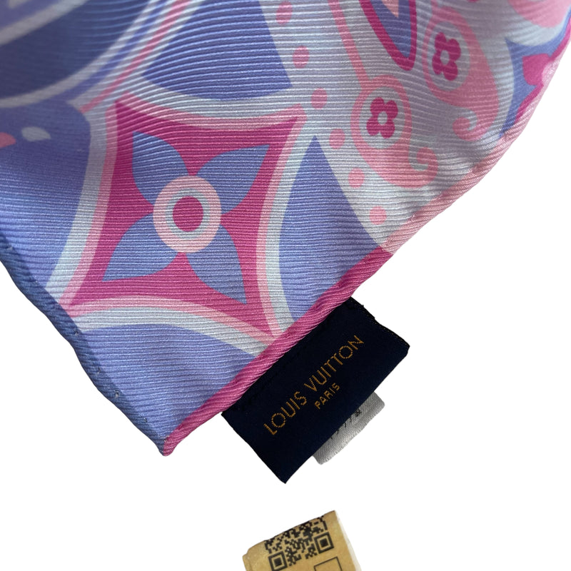 LOUIS VUITTON SCARF ( Pink and Champagne)