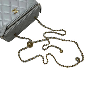 Pearl Crush Vanity Case With Chain Small Lambskin Light Grey GHW