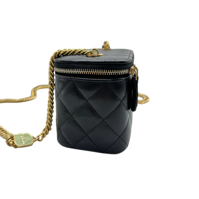 Vanity Case With Chain Lambskin Quilted Black GHW