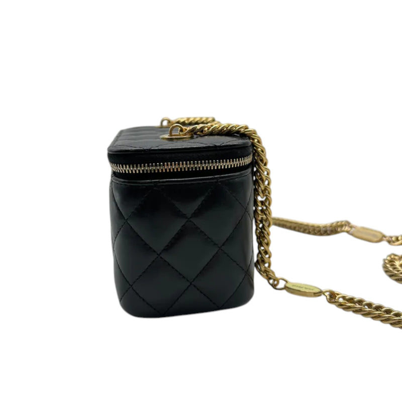 Vanity Case With Chain Lambskin Quilted Black GHW