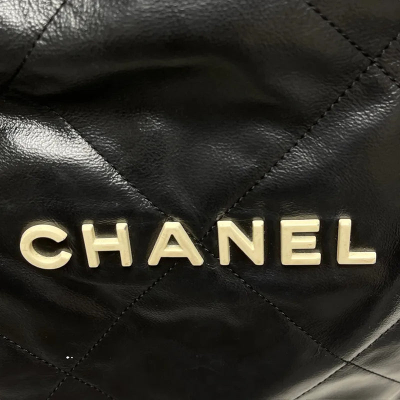 Chanel 22 Small Shiny Calfskin Quilted Black GHW