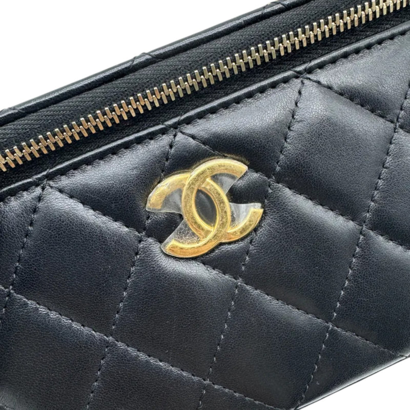 Vanity Case With Chain Lambskin Quilted Black GHW