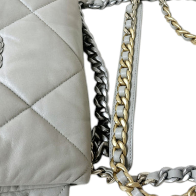 19 Flap Small Lambskin Quilted Grey MHW