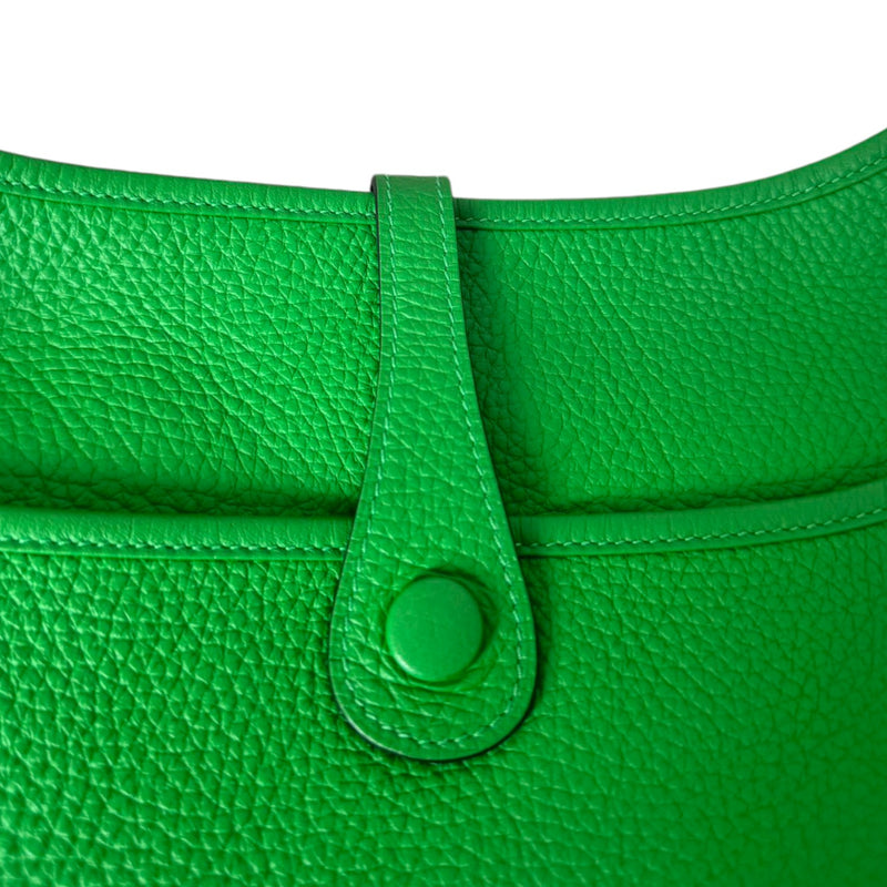 Evelyne III PM Taurillon Clemence Calfskin Green PHW