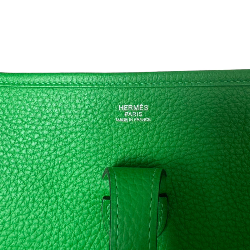 Evelyne III PM Taurillon Clemence Calfskin Green PHW