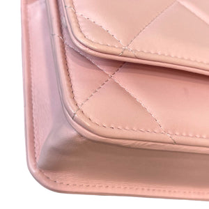 19 Wallet On Chain WOC Lambskin Light Pink MHW