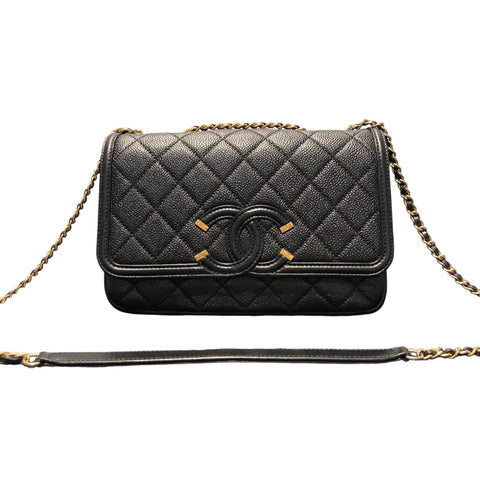 Boy Flap Medium Lambskin Quilted Black GHW