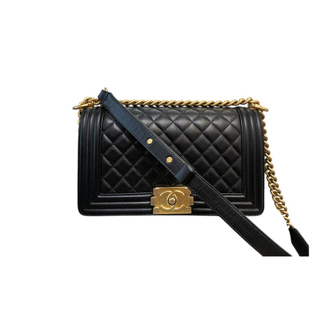 Medium Classic Flap Patent Black SHW