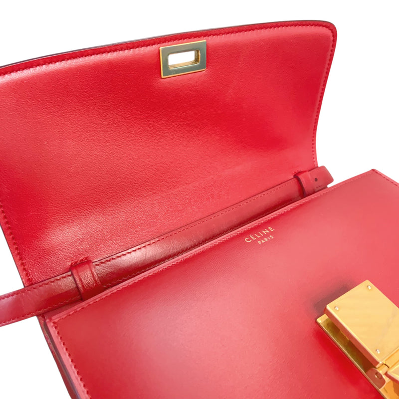 Classic Box Flap Medium Box Calfskin Red GHW