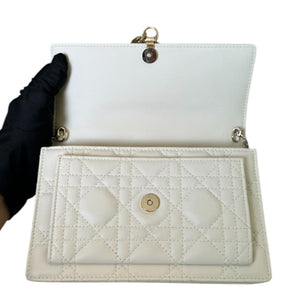 Miss Dior Chain Pouch Lambskin White GHW