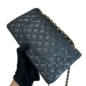 Classic Double Flap Medium Caviar Quilted Black GHW