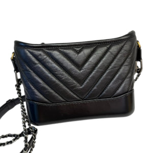 Gabrielle Hobo Small Aged Calfskin Chevron Black MHW