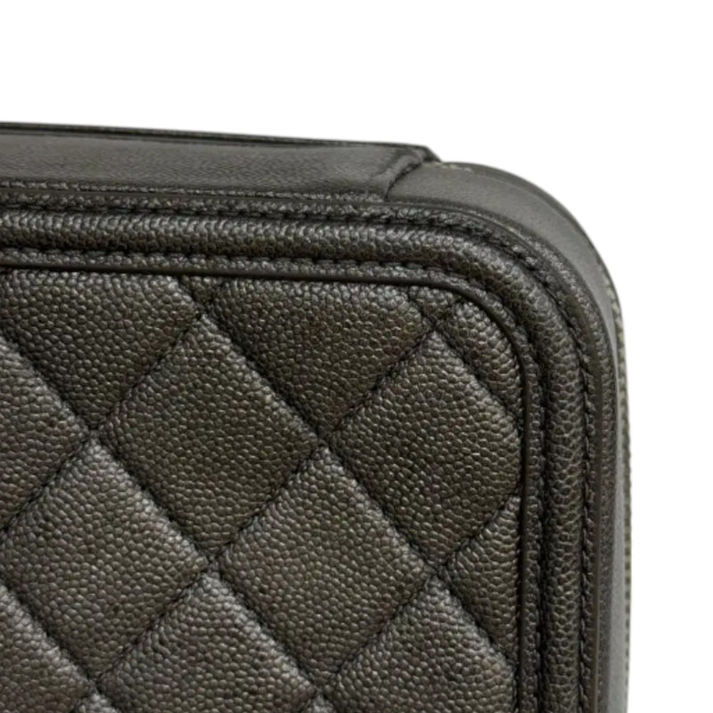 CC Filigree Vanity Case Medium Caviar Grey SHW