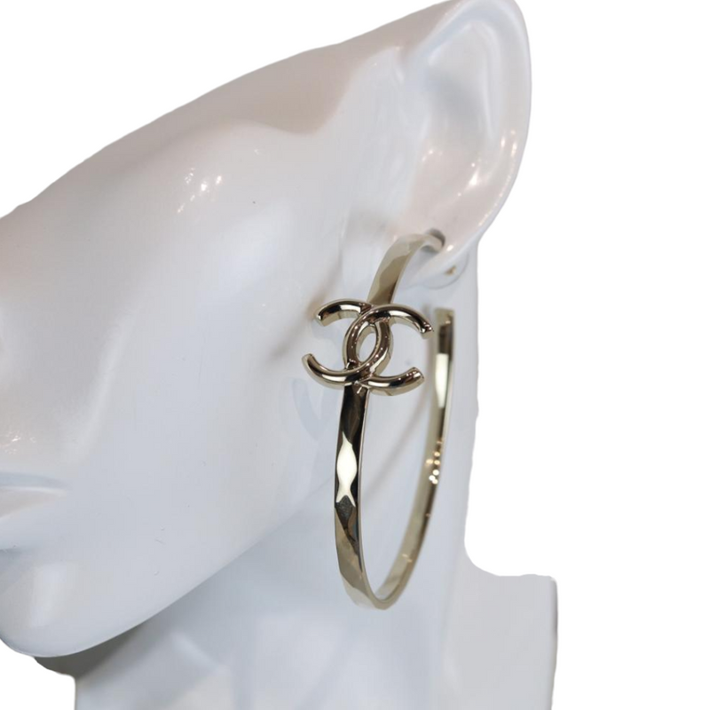 Hoop CC Earrings Light Gold Hardware