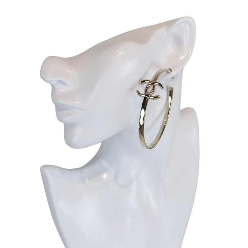 Hoop CC Earrings Light Gold Hardware