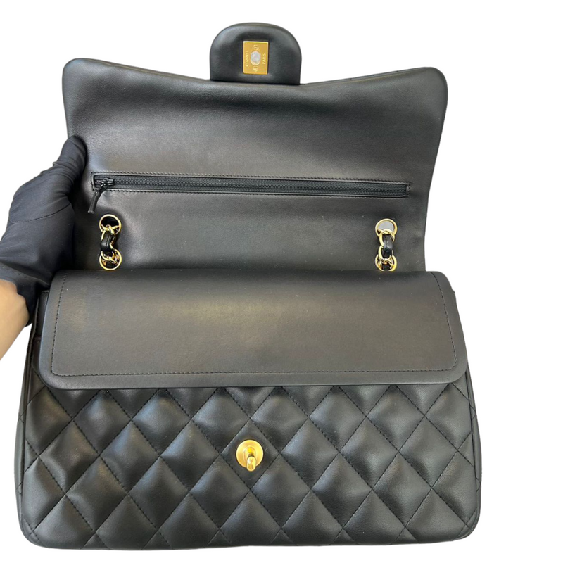 Lambskin Jumbo Double Flap Black GHW