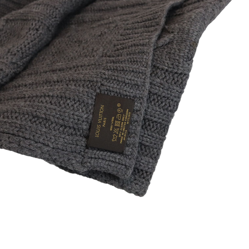 Louis Vuitton Black Cardiff Wool Scarf Grey Cloth ref.273143