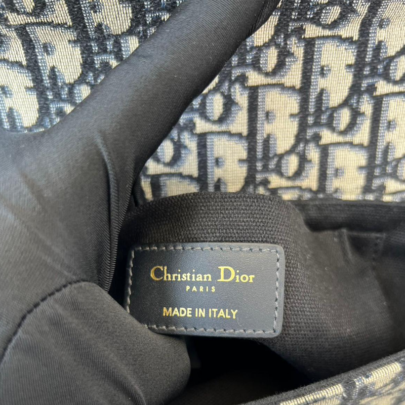 Christian Dior 30 Montaigne Bag Blue-Grey Leather Gold Tone