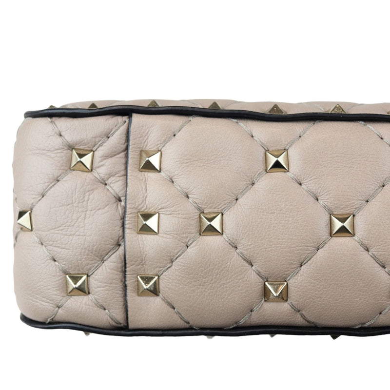 Rockstud Spike Shoulder Small Nappa Beige LGHW