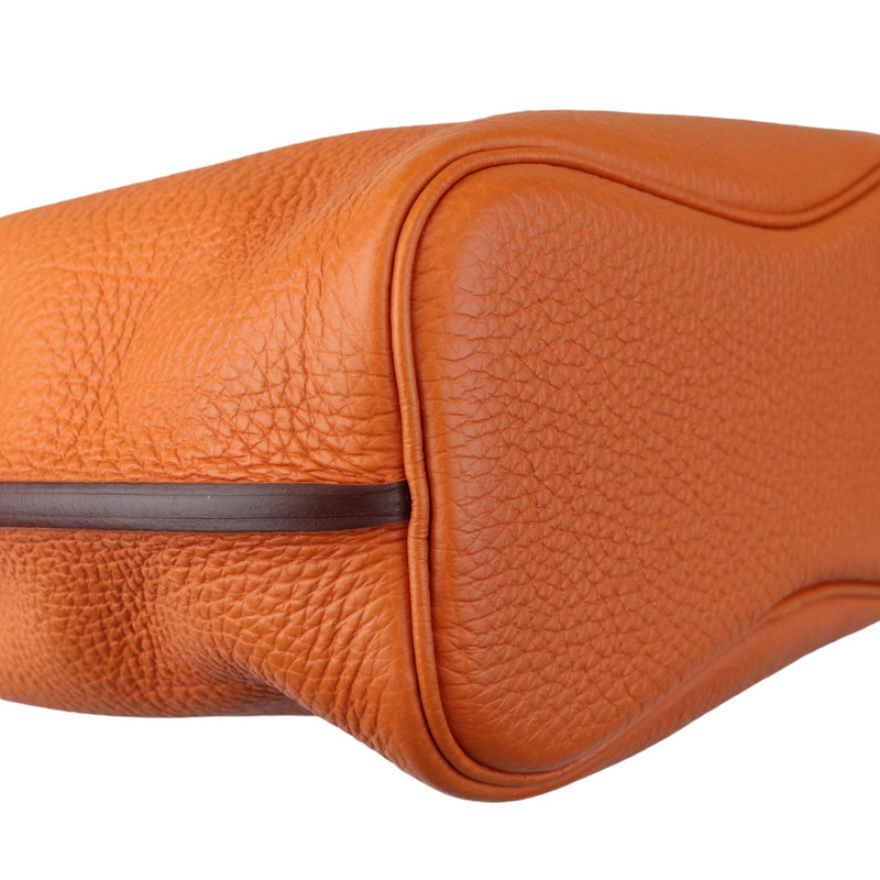 So Kelly 22 Togo Calfskin Orange SHW