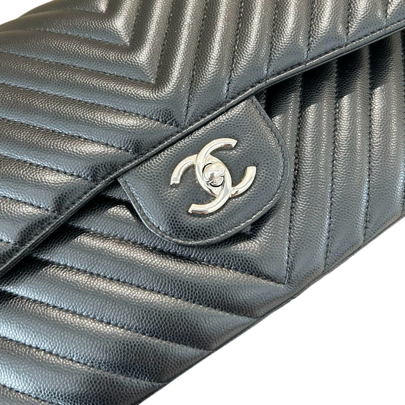 Jumbo Double Flap Caviar Chevron Quilted Black SHW