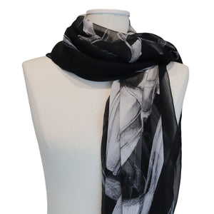 Skull Scarf Silk Black Ivory