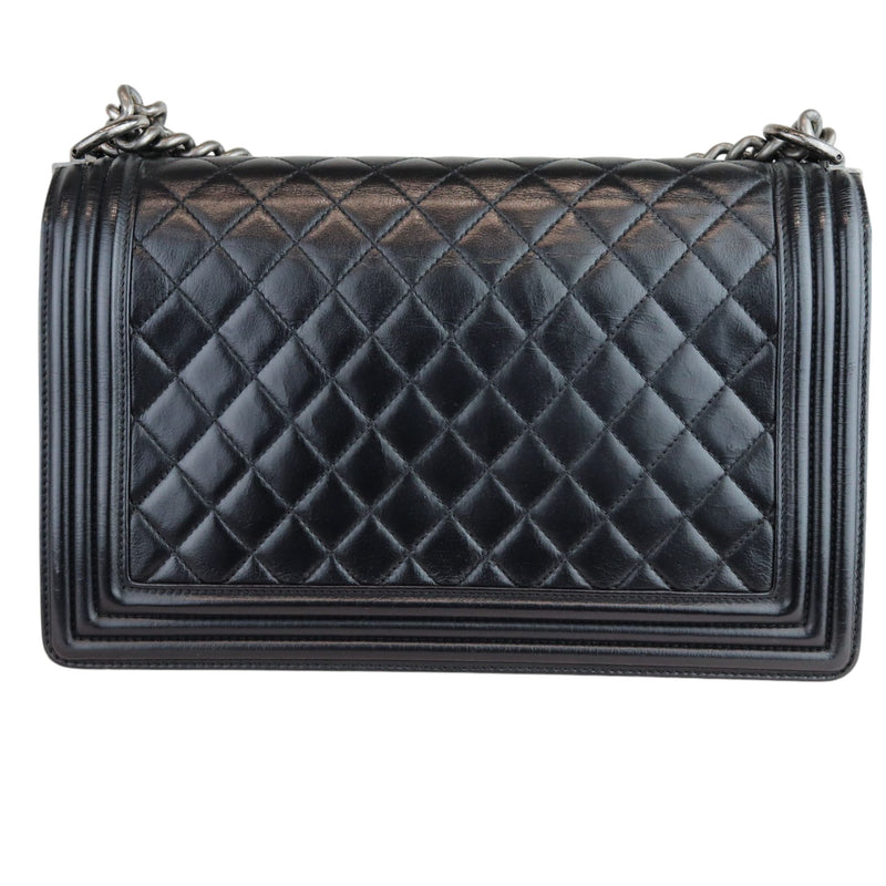 New Medium Boy Flap Calfskin Quilted Black RHW