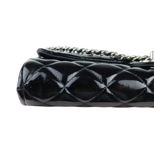 Clutch with Chain Flap Patent Quilted Black SHW