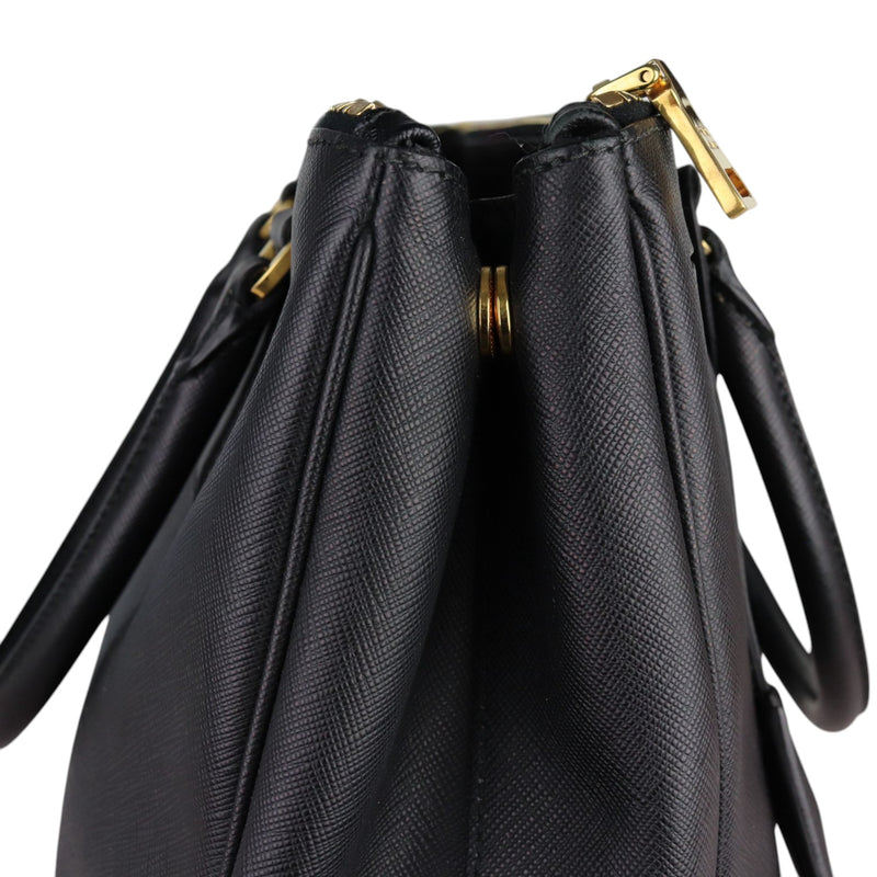 Galleria Double Zip Tote Small Saffiano Black GHW