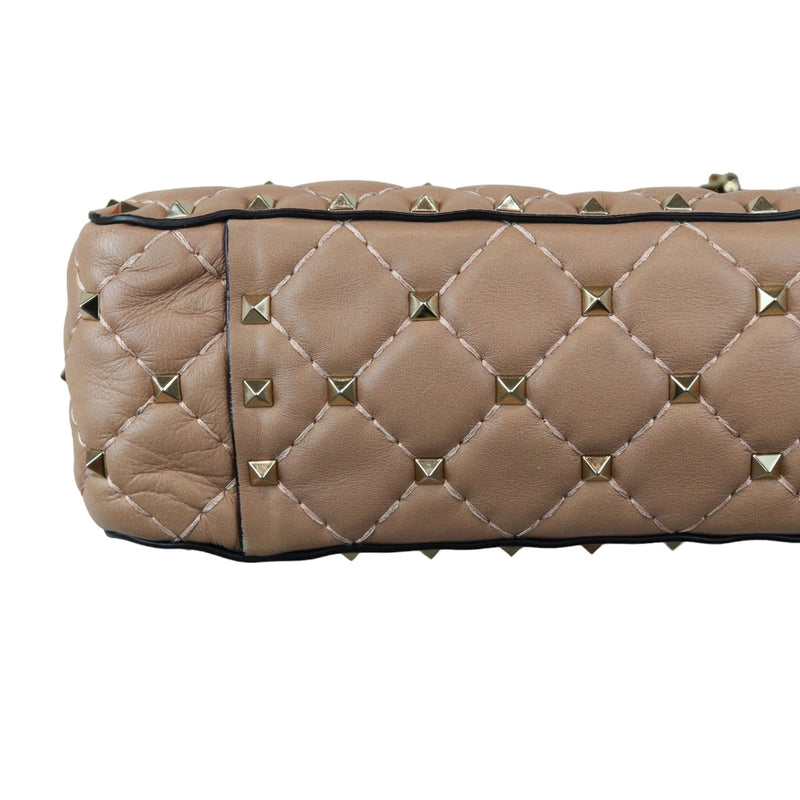 Rockstud Spike Shoulder Medium Lambskin Beige GHW