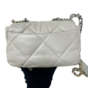 19 Flap Small Lambskin Quilted Grey MHW