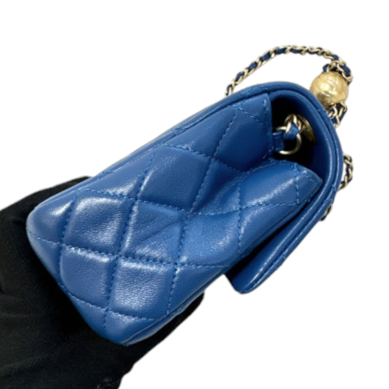 Pearl Crush Flap Mini Lambskin Quilted Blue GHW