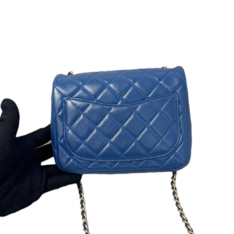 Pearl Crush Flap Mini Lambskin Quilted Blue GHW