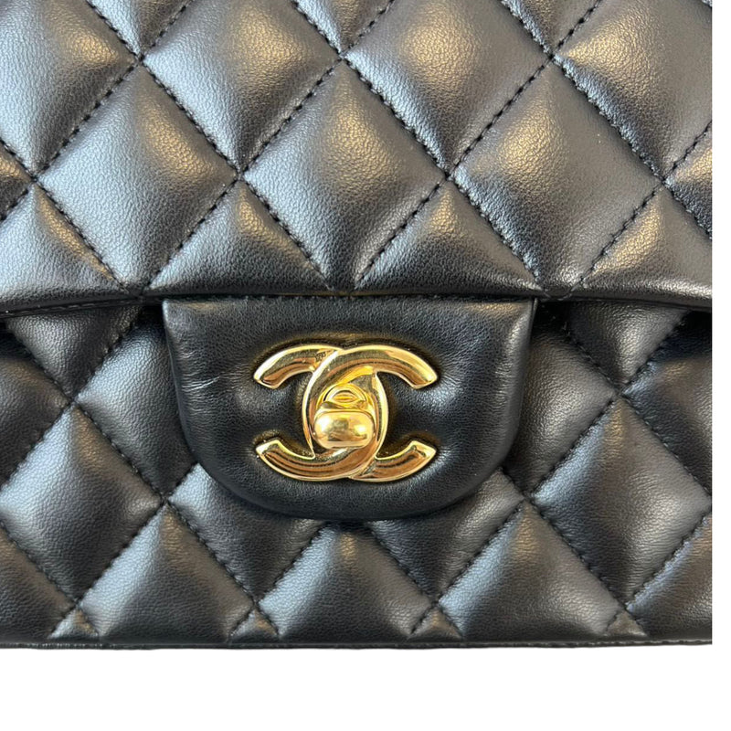 Classic Double Flap Medium Lambskin Black GHW