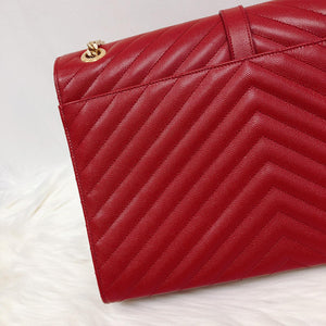 Envelope Large Bag in Chevron Quilted Grain de Poudre Embossed Leather