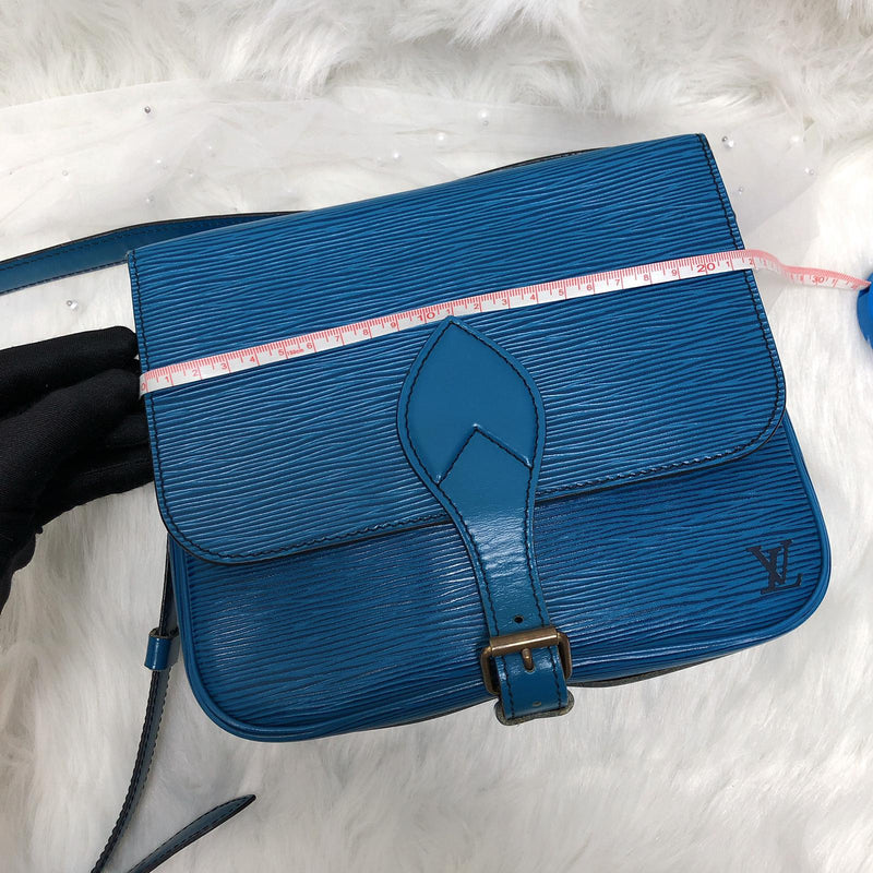 Louis-Vuitton-Epi-Cartouchiere-Shoulder-Bag-Toledo-Blue-M52245