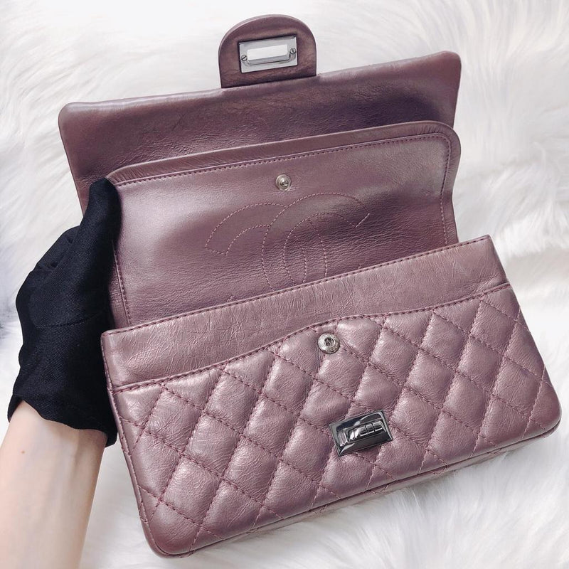 Classic Reissue 225 Flap Bag in Lilac