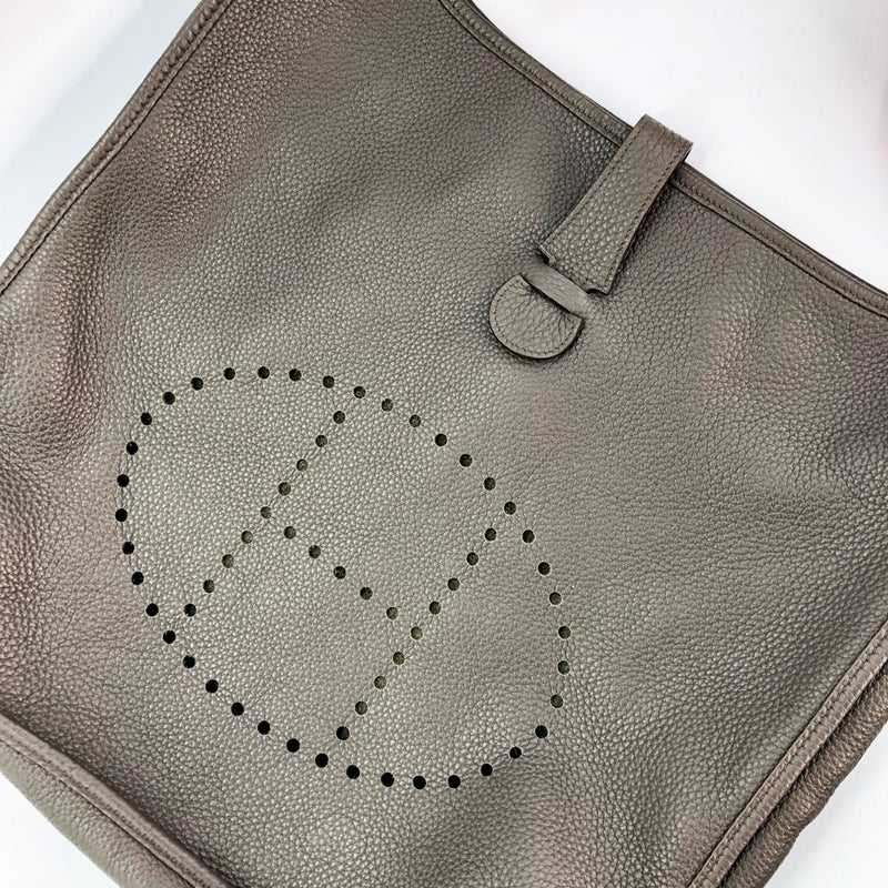 Evelyne leather crossbody bag Hermès Grey in Leather - 34342786