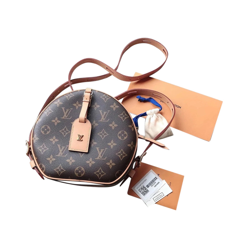 Boîte Chapeau Souple Monogram Canvas Crossbody Bag