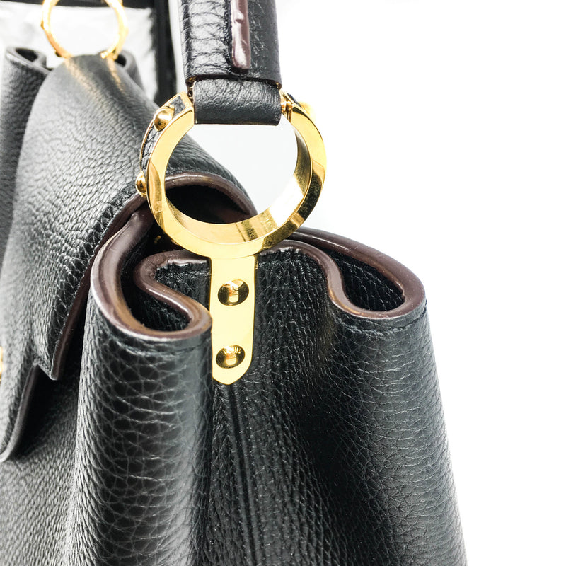 Louis Vuitton - Capucines MM Bag – Black – Shop It