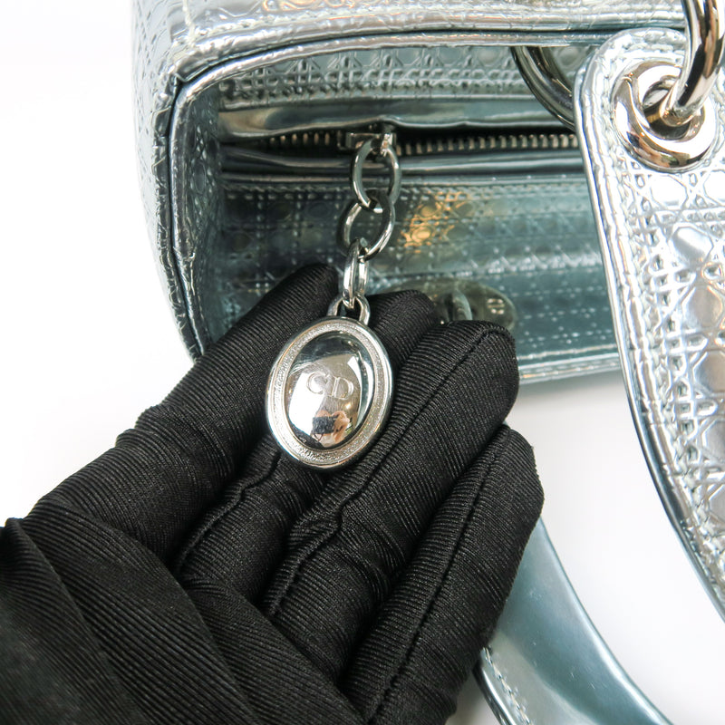 Christian Dior Silver Metallic Caro Bag Medium Q9B4PS4NV7000